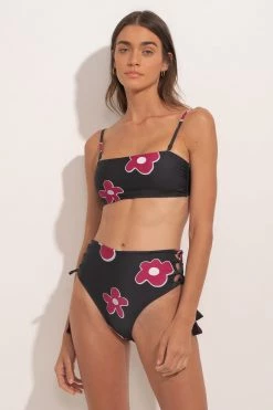 Ancora Official Online Store Top The Traveler Flowers