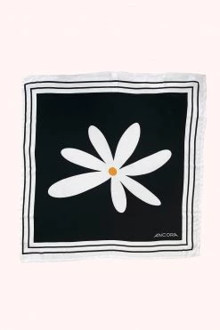 Ancora Official Online Store Kerchief The Sunflower Polaroid