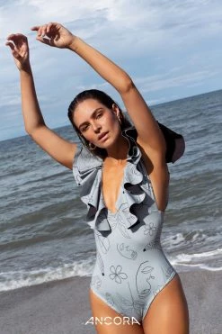 Ancora Official Online Store One Piece Crossed Dreams